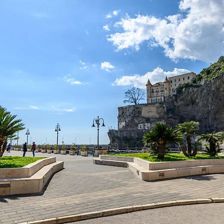 Casa Carolina Майори